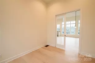 15 Evian Ct, Asheville, NC 28804 - Photo 11