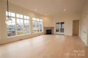 15 Evian Ct, Asheville, NC 28804 - Photo 5