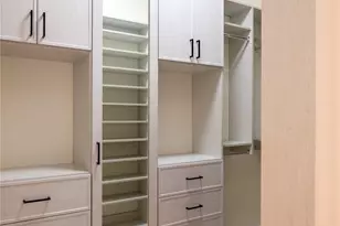 15 Evian Ct, Asheville, NC 28804 - Photo 9