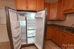 3886 Clay St, Claremont, NC 28610 - Photo 7