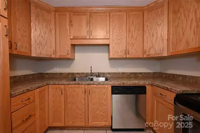 3886 Clay Street, Claremont, NC 28610 - Photo 5