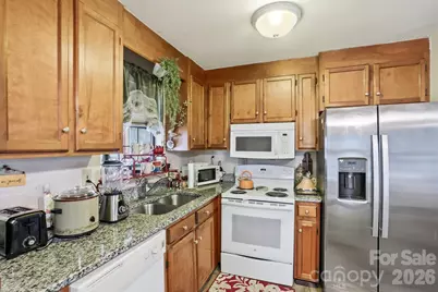 721 Ascot Drive, Charlotte, NC 28215 - Photo 3