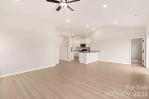 3340 Fox Hall Dr, Gastonia, NC 28052 - Photo 3