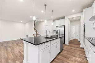 95 Seven Oaks Lndg, Belmont, NC 28012 - Photo 9