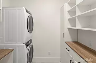 1501 Kentmere Ln, Asheville, NC 28803 - Photo 31