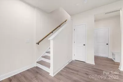 824 Flintside Lane, Charlotte, NC 28217 - Photo 3