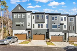 824 Flintside Ln, Charlotte, NC 28217 - Photo 1