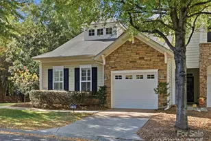 1107 Crown Vista Dr, Lancaster, SC 29707 - Photo 5