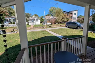 29 Woodrow Ave, Asheville, NC 28801 - Photo 23