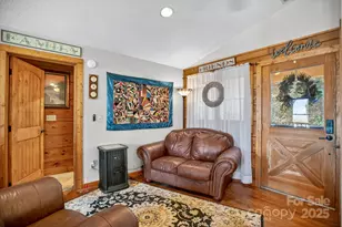 343 Chestnut Vlg, Mars Hill, NC 28754 - Photo 15