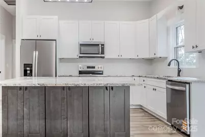 5751 Selkirk Drive, Hickory, NC 28601 - Photo 7