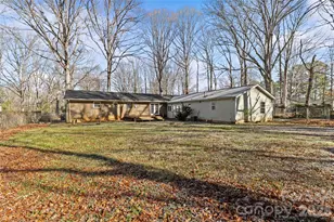 117 Robinson Ave, Matthews, NC 28104 - Photo 41