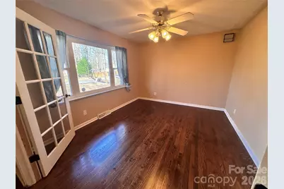 117 Robinson Avenue, Matthews, NC 28104 - Photo 3