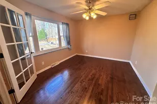 117 Robinson Ave, Matthews, NC 28104 - Photo 3