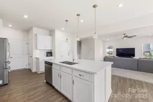 5907 Palmer Dr, Charlotte, NC 28212 - Photo 47