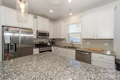 3800 Yorkshire Place, Sherrills Ford, NC 28682 - Photo 3