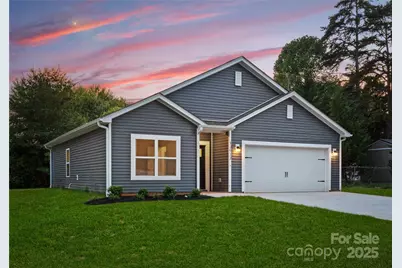2940 21st Street Lane NE, Hickory, NC 28601 - Photo 1