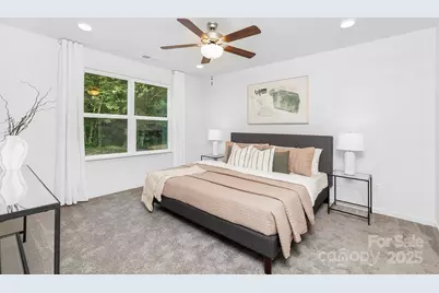 2940 21st Street Lane NE, Hickory, NC 28601 - Photo 11