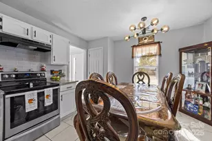 708 Raindrops Rd, Gastonia, NC 28054 - Photo 5