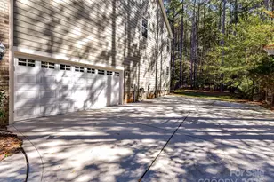 300 Brookridge Dr, Mount Holly, NC 28120 - Photo 45
