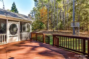 300 Brookridge Dr, Mount Holly, NC 28120 - Photo 41