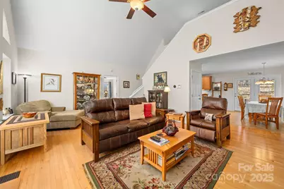 2959/2961 Bearwallow Mountain Road, Hendersonville, NC 28792 - Photo 15