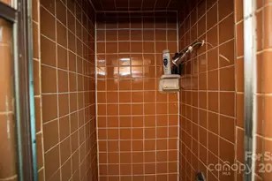 4189 Bristol Pl, Collettsville, NC 28611 - Photo 25