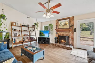 8025 Crockett Lane, Charlotte, NC 28270 - Photo 15