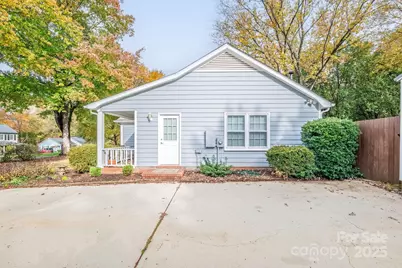 8025 Crockett Lane, Charlotte, NC 28270 - Photo 5