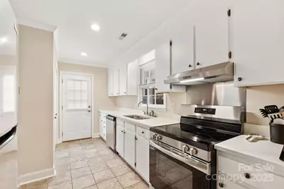 8025 Crockett Lane, Charlotte, NC 28270 - Photo 13