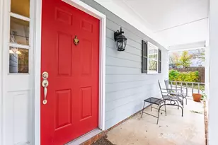 8025 Crockett Ln, Charlotte, NC 28270 - Photo 7