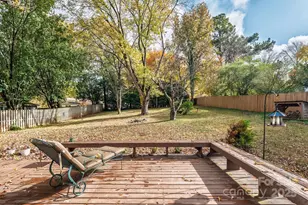 8025 Crockett Ln, Charlotte, NC 28270 - Photo 25
