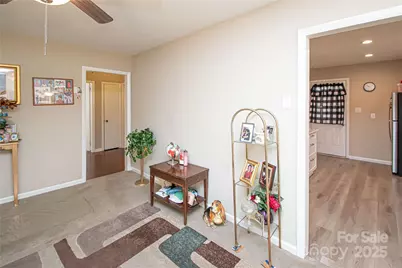 1741 Dallas Avenue, Charlotte, NC 28205 - Photo 19