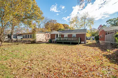 1741 Dallas Avenue, Charlotte, NC 28205 - Photo 9