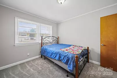 1703 E Perry Street, Gastonia, NC 28054 - Photo 5