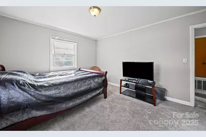 1703 E Perry Street, Gastonia, NC 28054 - Photo 7