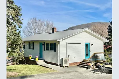 411 Poplar Avenue, West Jefferson, NC 28694 - Photo 1