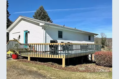 411 Poplar Avenue, West Jefferson, NC 28694 - Photo 19