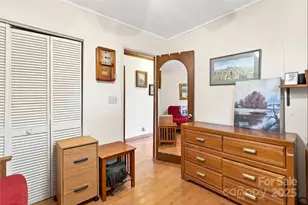 36 Mitchell View Rd, Bakersville, NC 28705 - Photo 15