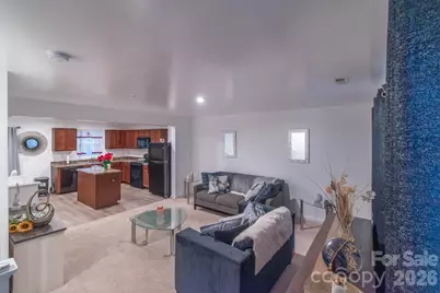 2715 Sydney Overlook Lane, Charlotte, NC 28269 - Photo 7