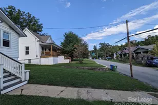 28 Woodrow Ave, Asheville, NC 28801 - Photo 5