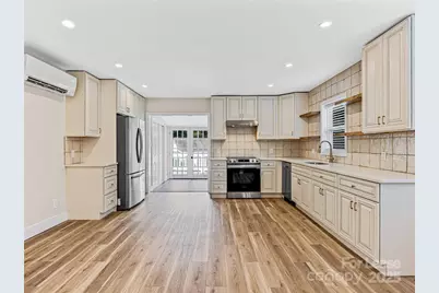 42 Forsythe Street, Asheville, NC 28801 - Photo 9