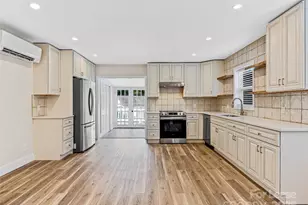 42 Forsythe St, Asheville, NC 28801 - Photo 9