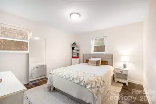 2333 Birchcrest Dr, Charlotte, NC 28205 - Photo 17