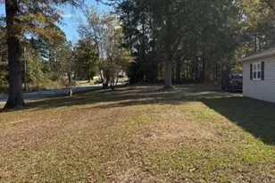 665 E Robertson Rd, Rock Hill, SC 29730 - Photo 3