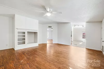 20 Luckenbach Drive, Fairview, NC 28730 - Photo 9