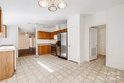 20 Luckenbach Drive, Fairview, NC 28730 - Photo 17