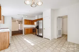 20 Luckenbach Dr, Fairview, NC 28730 - Photo 17