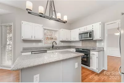 5923 Swanston Drive, Charlotte, NC 28269 - Photo 13