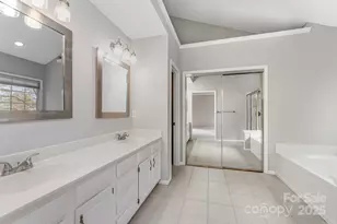 5923 Swanston Dr, Charlotte, NC 28269 - Photo 21